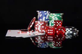 mwlbet Live Baccarat ကာစီနို ကစားသမား ဖုန်းဖြင့် ကစားနေသောမြင်ကွင်း